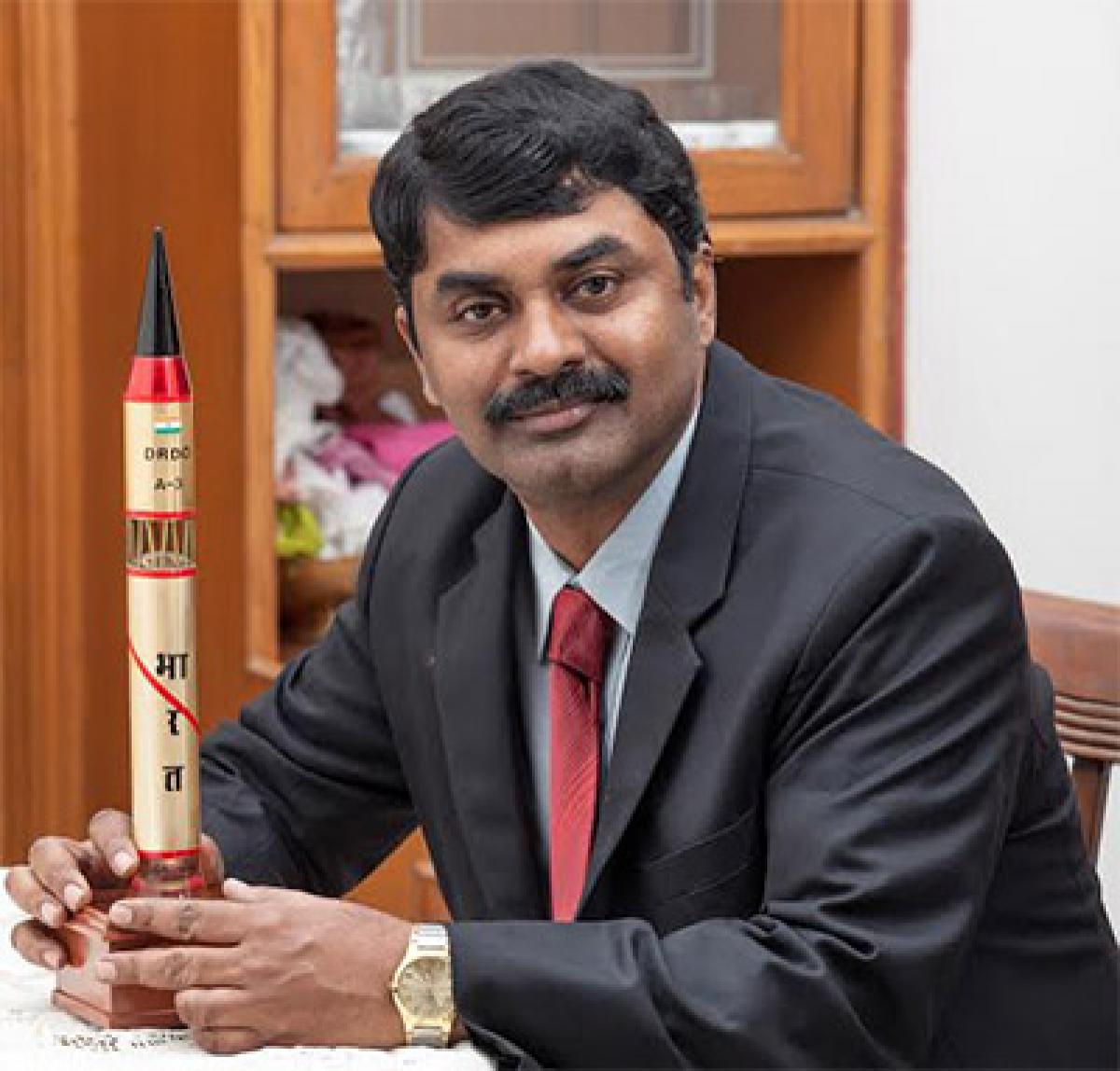 New scientific advisor to Defence Minister takes charge